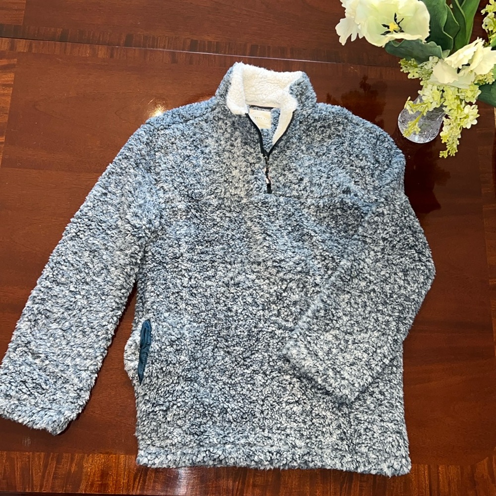 Copper Key Fuzzy Pullover